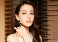 Gillian, 37 years old, Woman